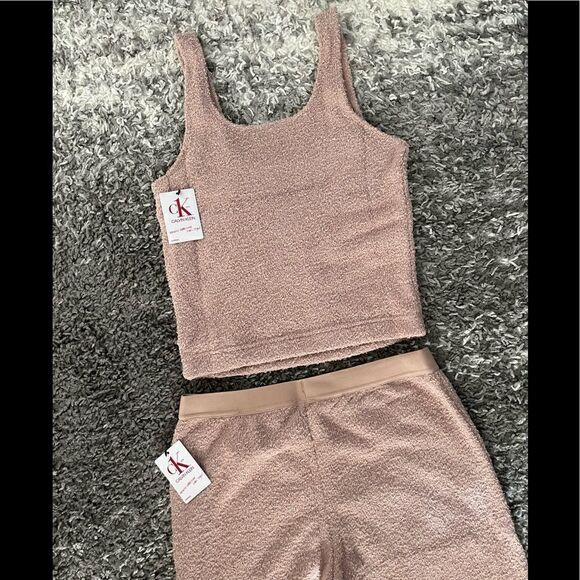 NWT Calvin Klein Plush Lounge Sleepwear Set - Picture 6 of 10